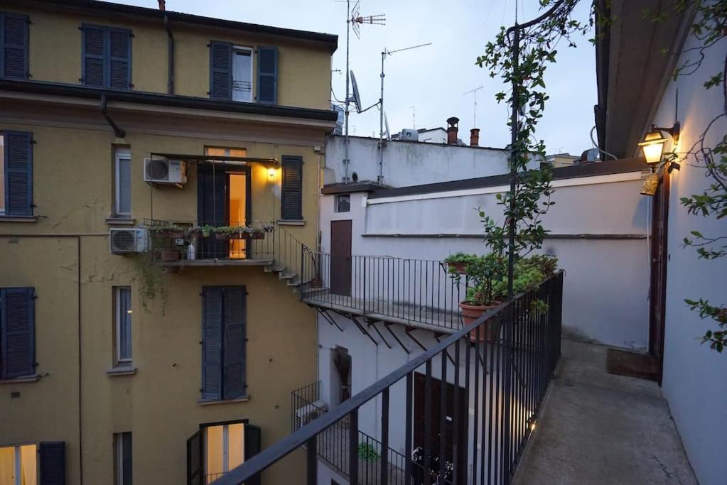Central Guesthouse Cir 015146-Cni-01484 Milan Exterior photo