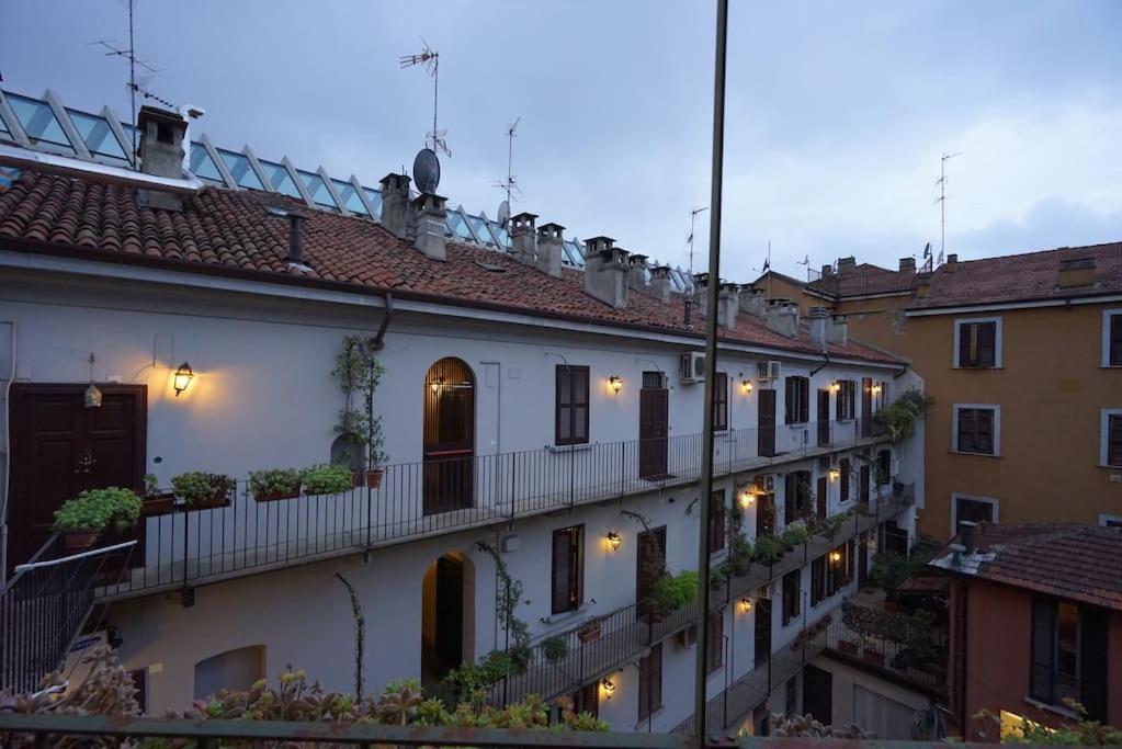Central Guesthouse Cir 015146-Cni-01484 Milan Exterior photo